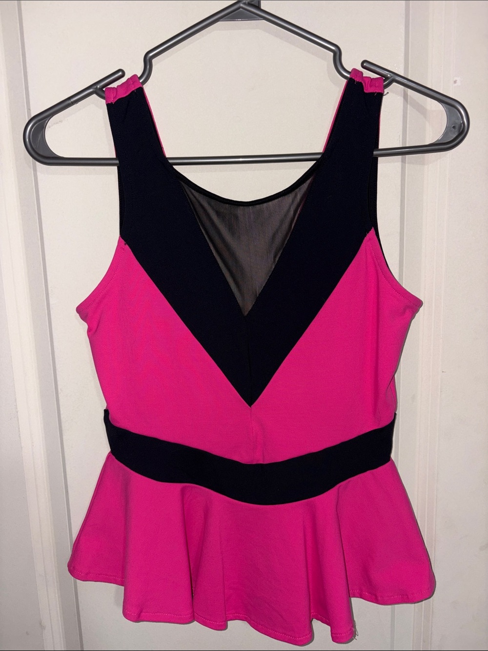 Women’s bebe Y2K Hot Pink Peplum Tank with Black V-Panel